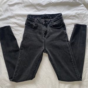 Top Shop size W25 L30 skinny jeans